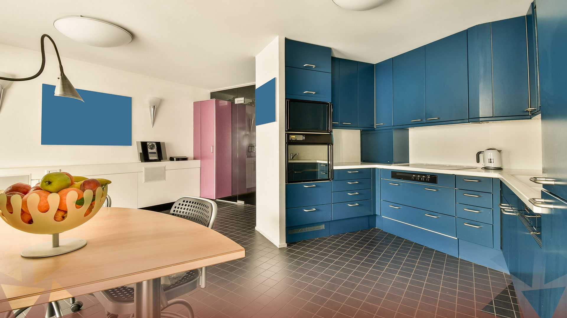 Two-Toned L shaped Kitchen