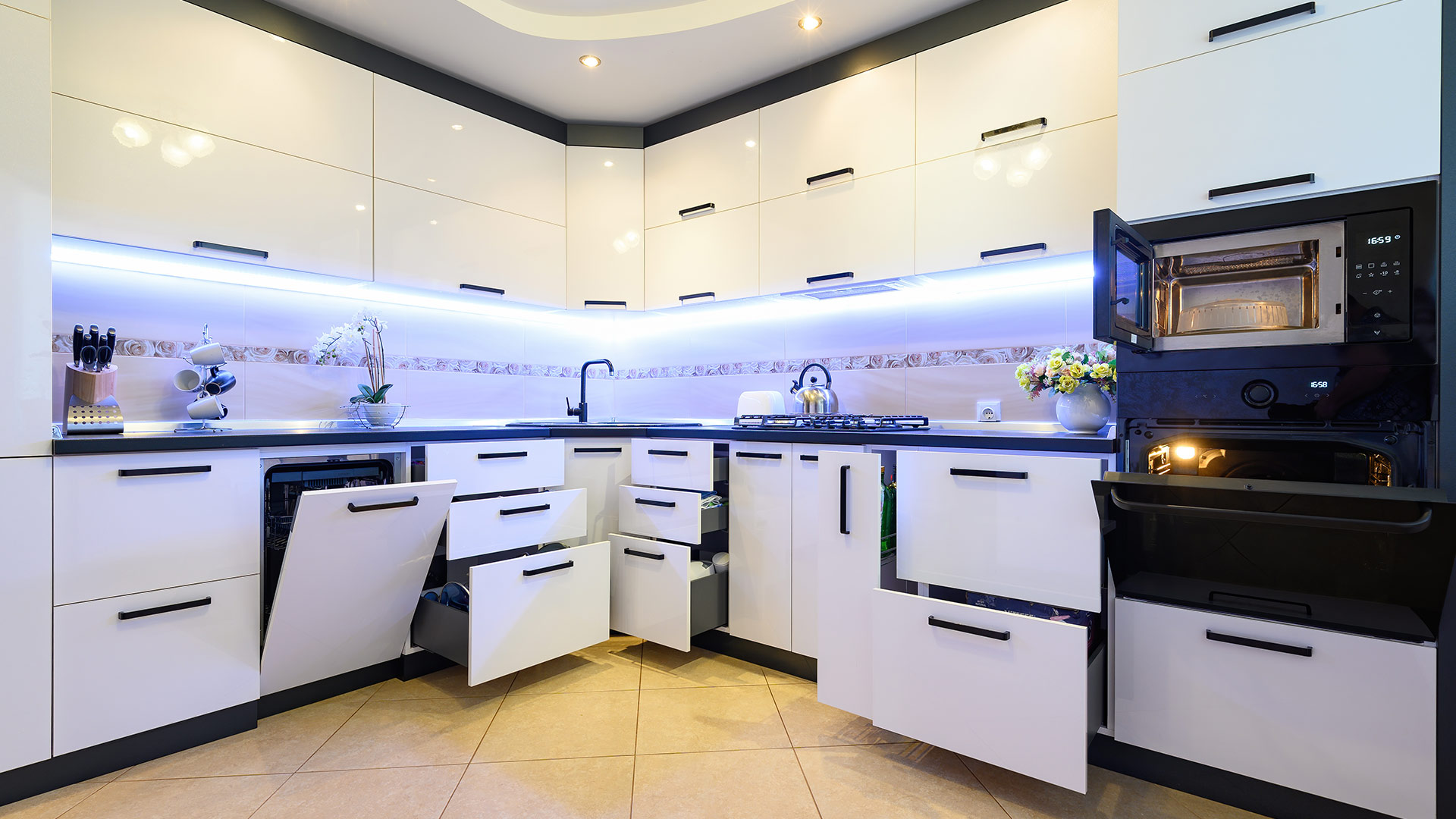 modular kitchen interior in bangalore